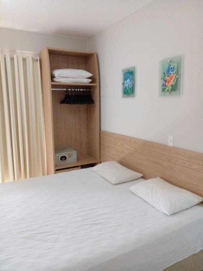 Aparthotel Golden Dolphin Express Caldas Novas Exterior foto